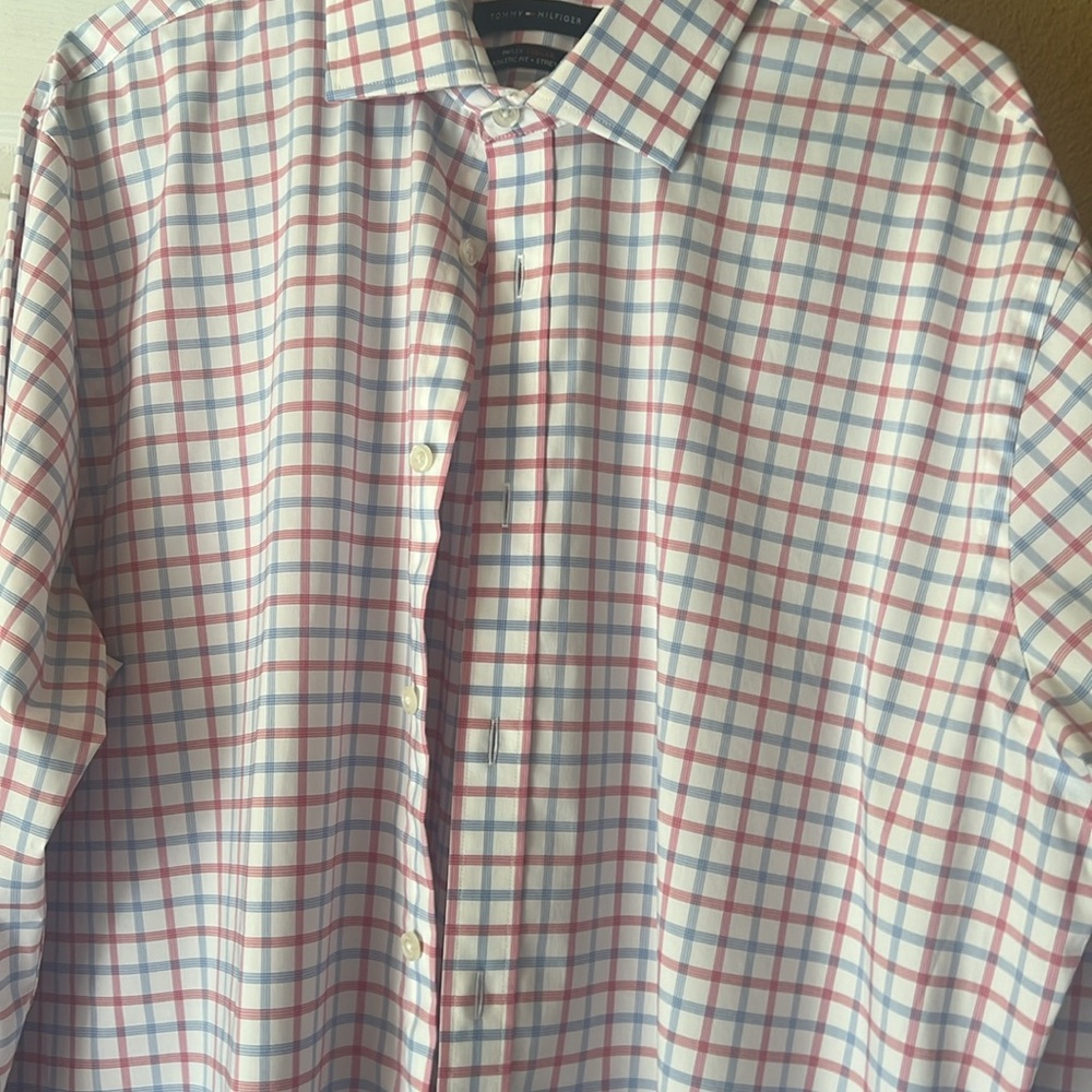 Shirt - Picture 2 of 6